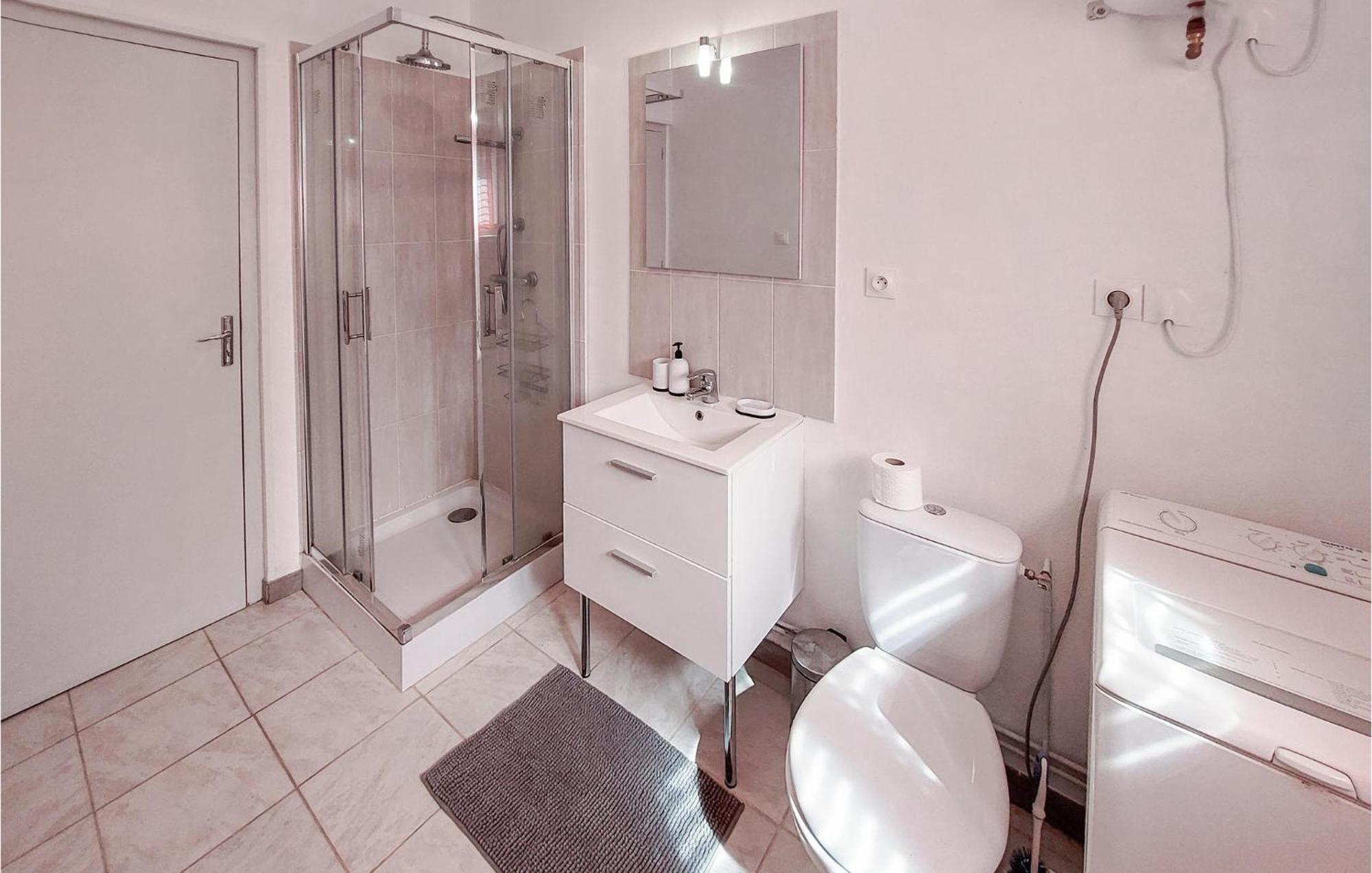 Gorgeous Home In Molinet With Wifi מראה חיצוני תמונה